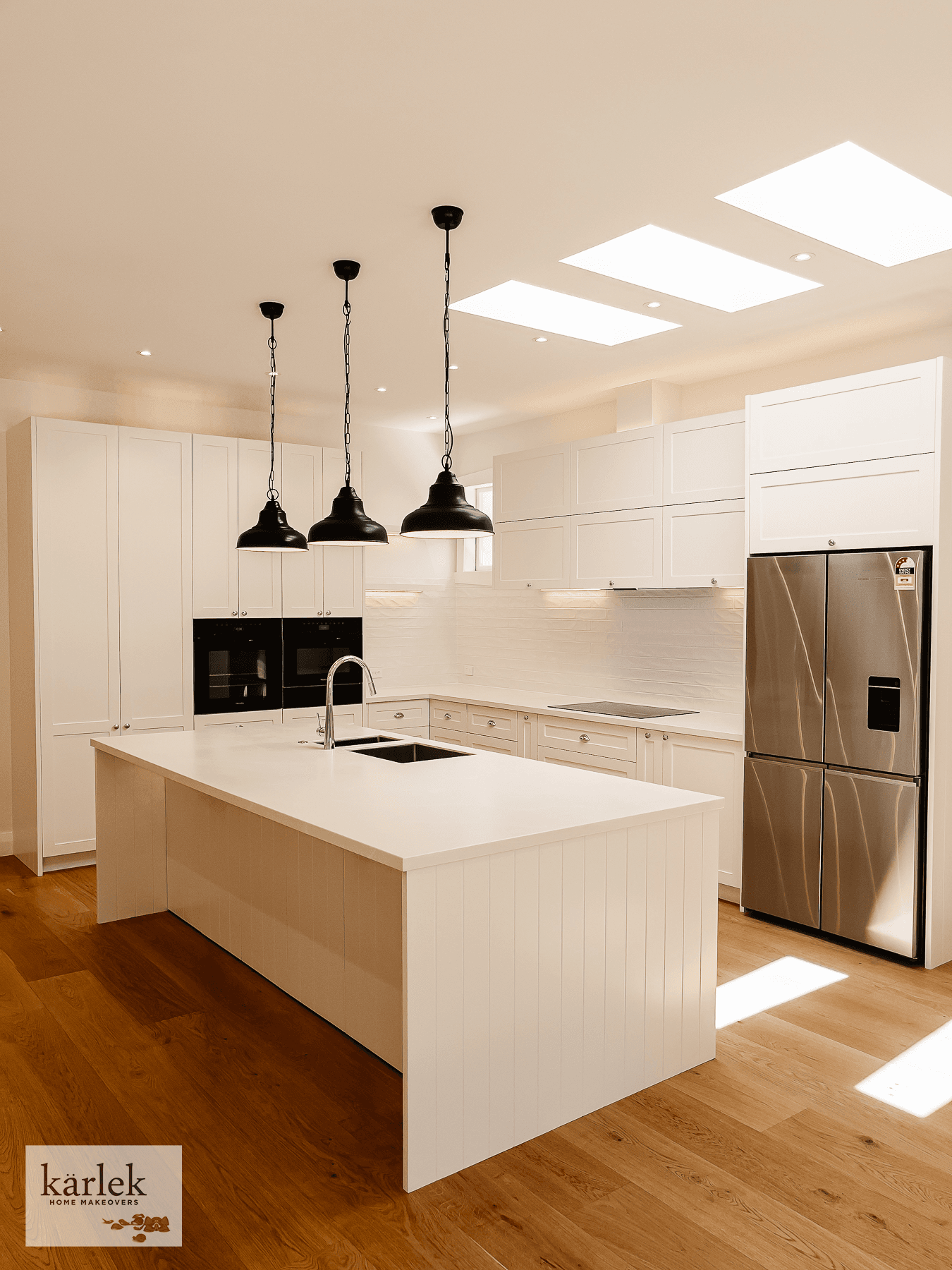 Kitchen with logo 2.png